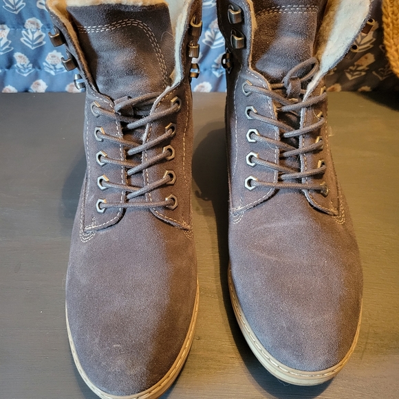 White Mountain Blue suede boots with plaid ankle cuff. - Picture 2 of 8